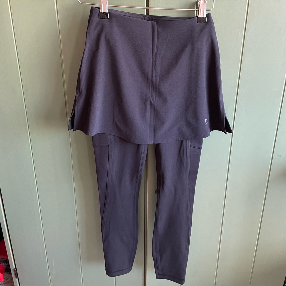 Lululemon skirt tight